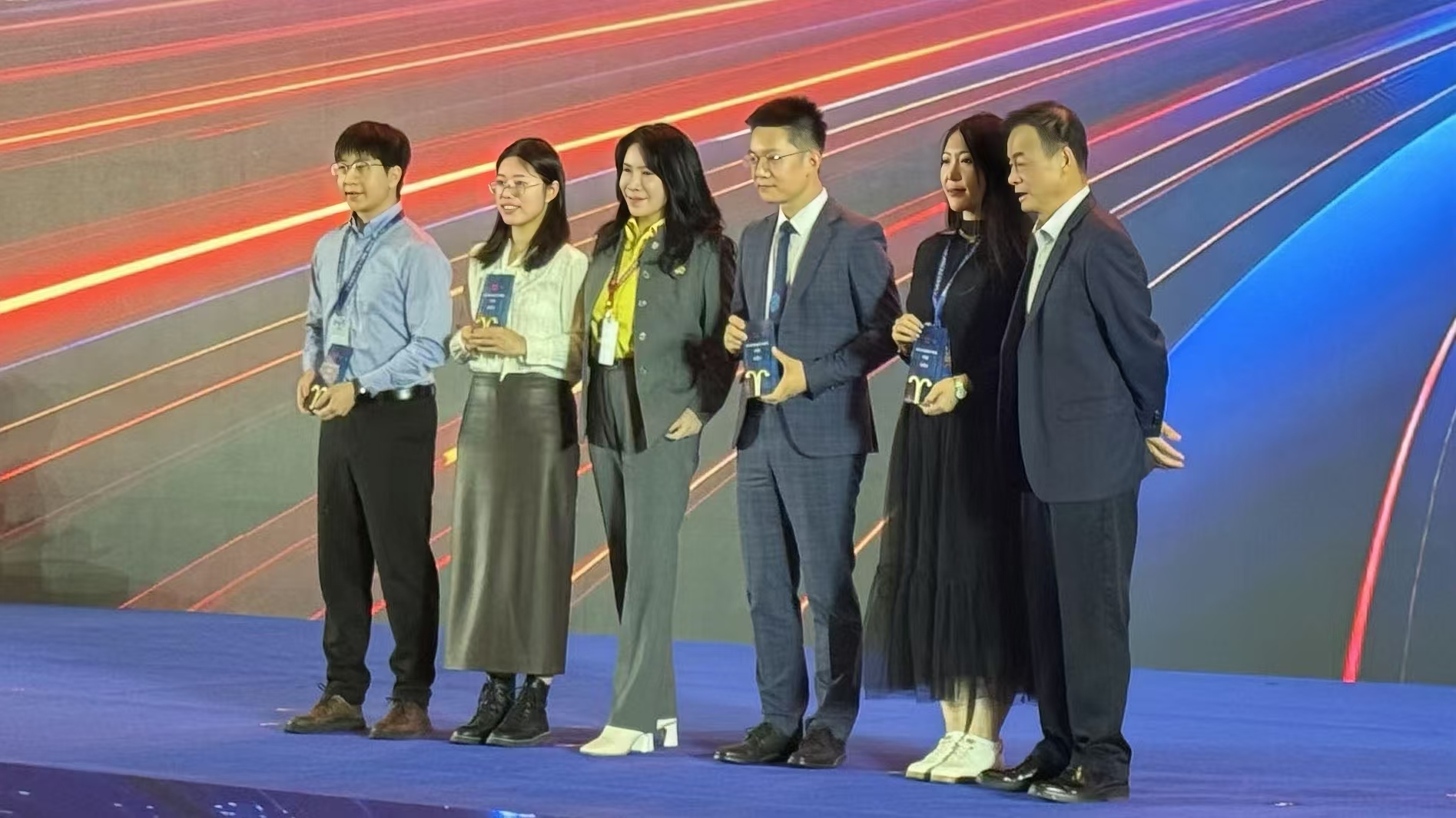 倍頭條 | 倍杰特董事長(cháng)權秋紅受邀出席2024證券時(shí)報·新財富雜志分析師年會(huì )頒獎禮 